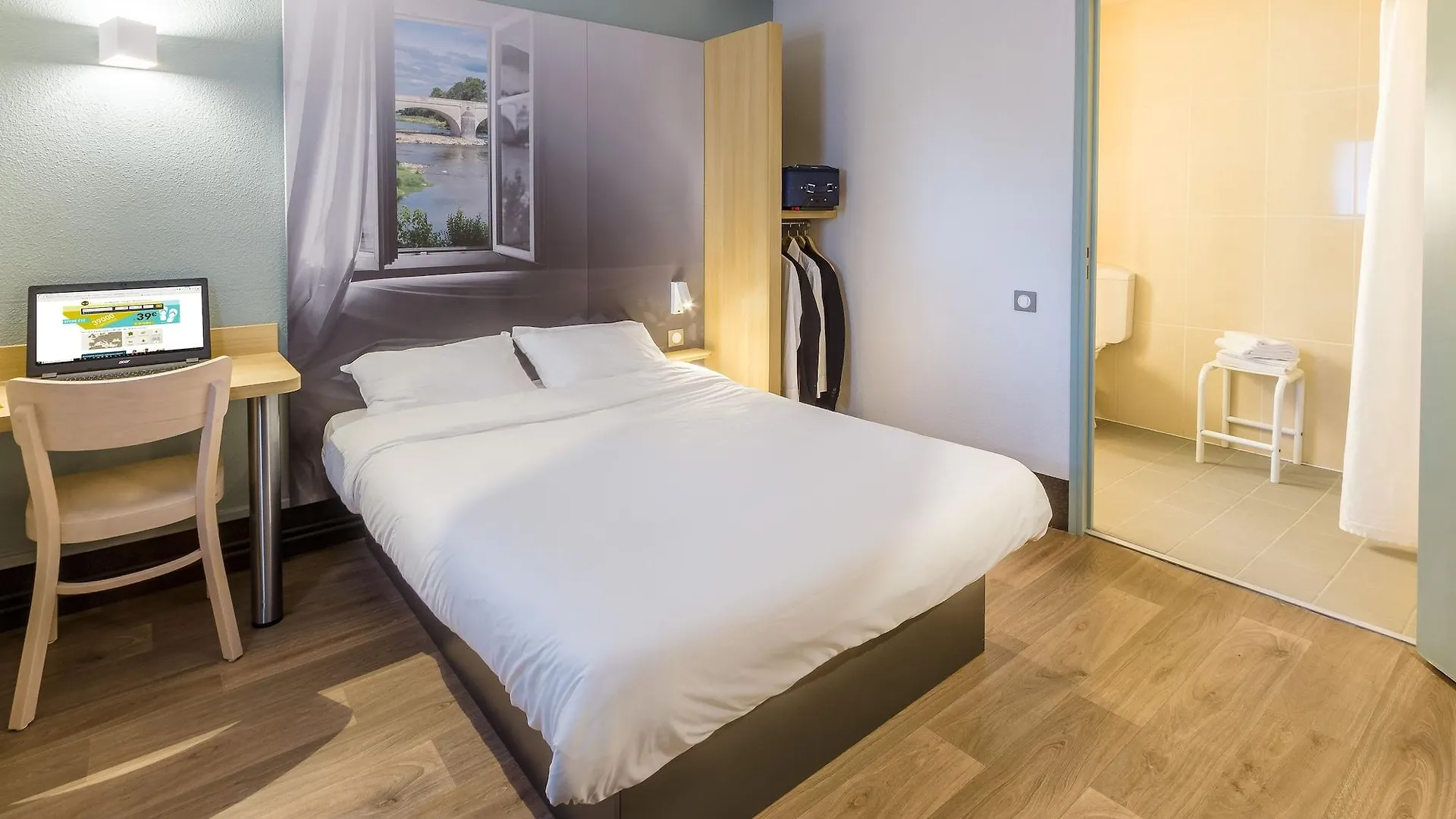 B&B Hotel Villeneuve Loubet Plage