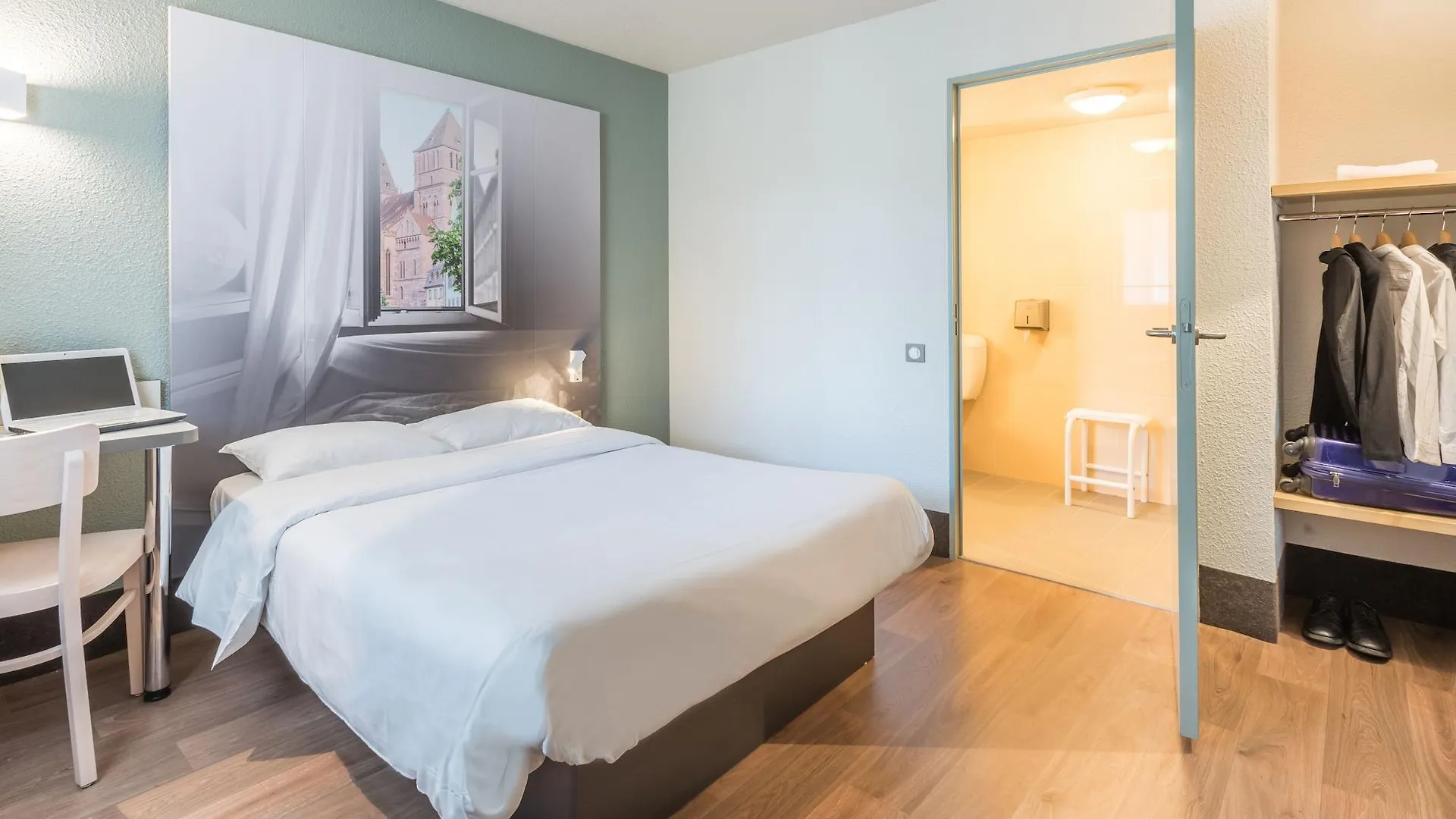 B&B Hotel Villeneuve Loubet Plage Villeneuve-Loubet