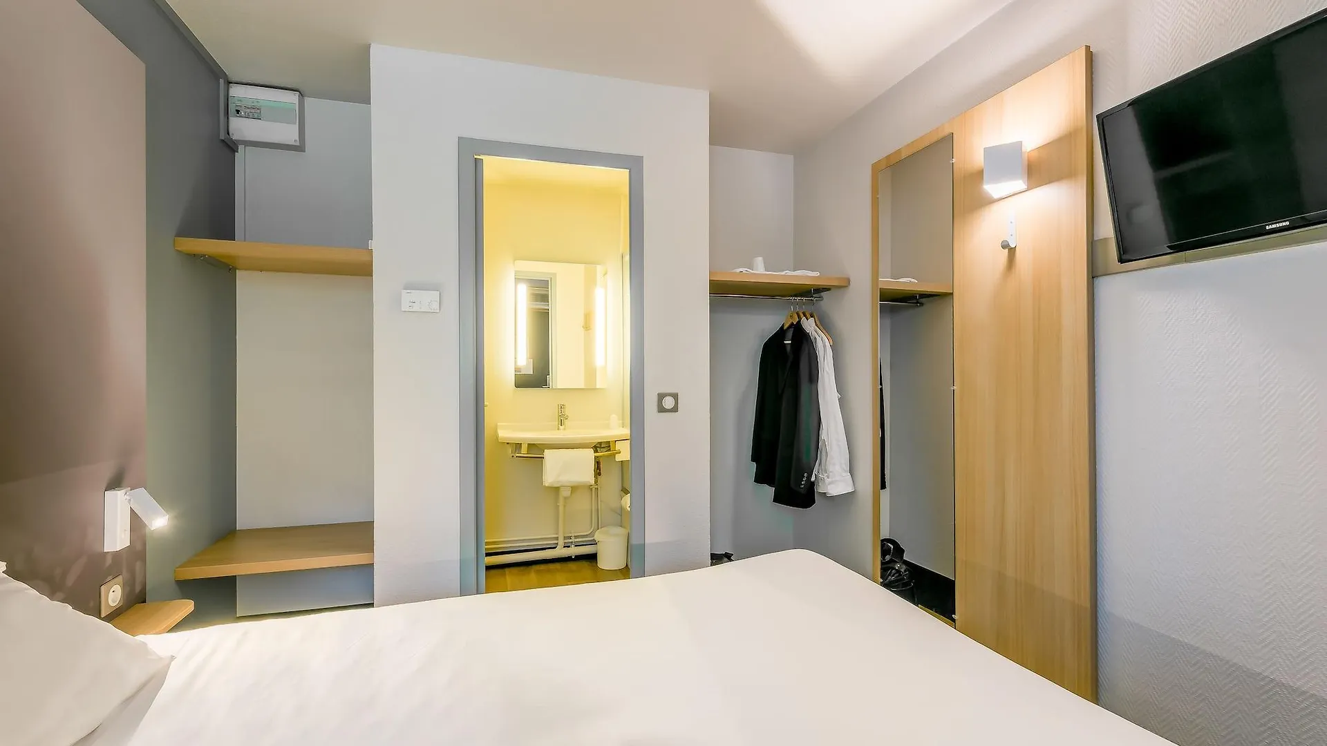 B&B Hotel Villeneuve Loubet Plage