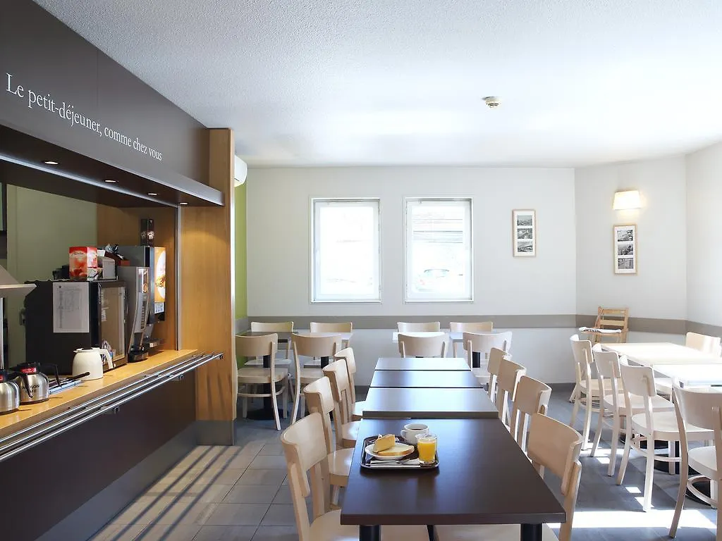 B&B Hotel Villeneuve Loubet Plage 2*, Villeneuve-Loubet