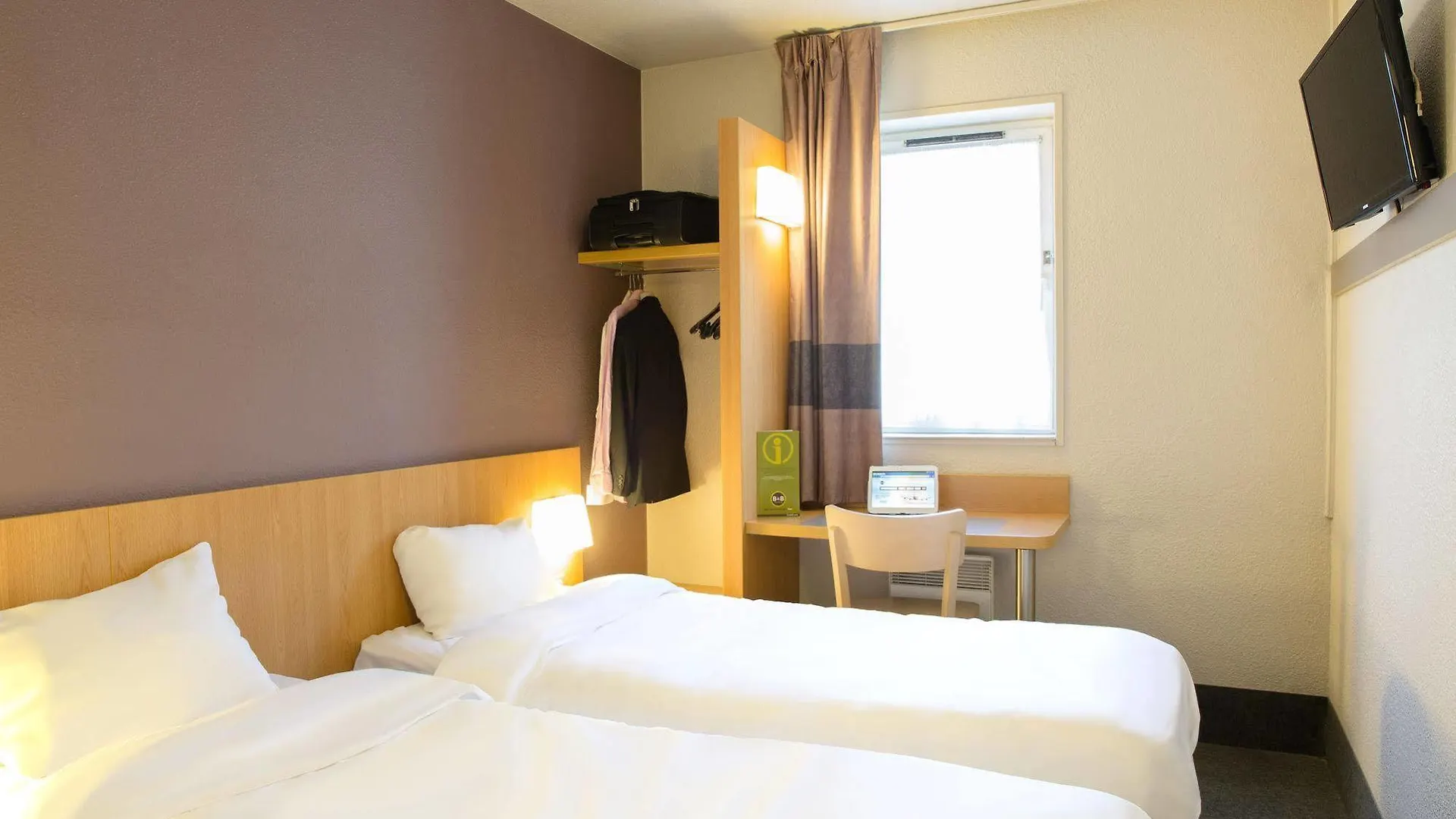 B&B Hotel Villeneuve Loubet Plage