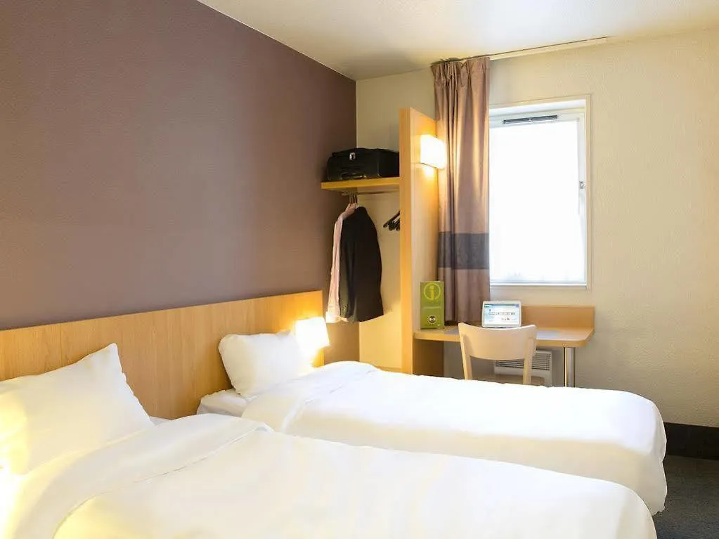 B&B Hotel Villeneuve Loubet Plage 2*, Villeneuve-Loubet France